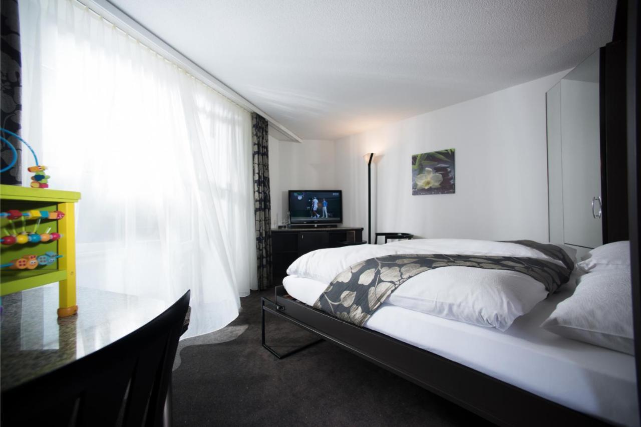 Grand Hotel Les Endroits La Chaux De Fonds Eksteriør billede